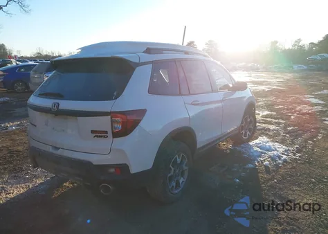 2023 Honda Passport Awd Trailsport из США, поврежденный, VIN 5FNYF8H65PB041535